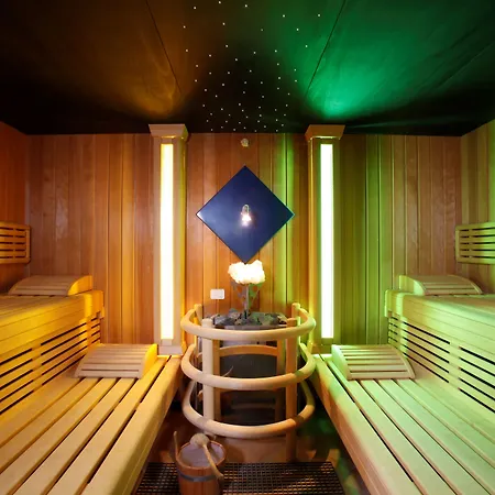 Sonnenhalde Hotel 3*