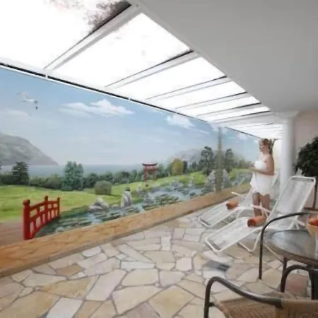 Hotel Sonnenhalde 3*